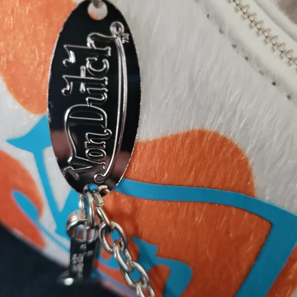 NWT Von Dutch Orange and White Logo Shoulder Bag - Picture 3 of 7